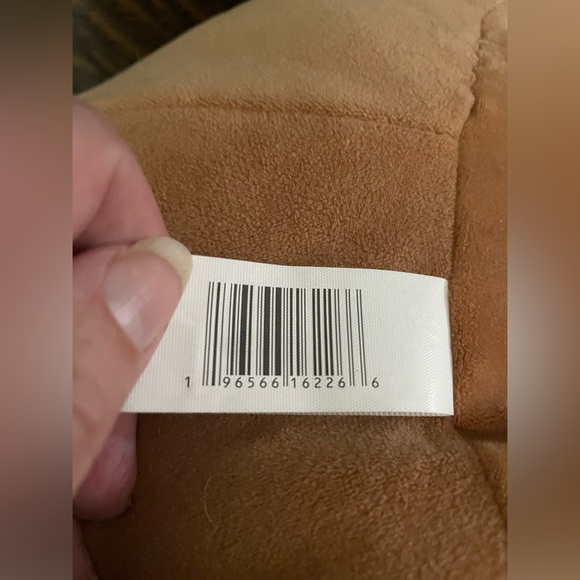 Squishmallows Jordan The Gingerbread With Earmuffs Size 12” 11/29/21 Squishdate - Picture 14 of 15